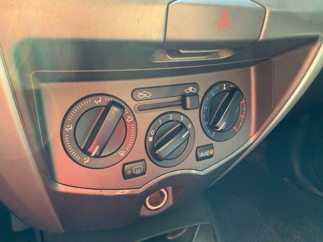 行家皮椅版 省油好養 車身輕巧、好停車 行李空間超彈性 皮椅質感更升級  第13張相片