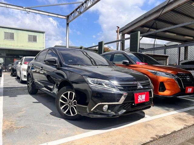 Lancer 1.8 魅力型 Apple CarPlay 倒車顯影、定速巡航  Keyless免鑰匙 省心耐用 保養輕鬆  第1張相片