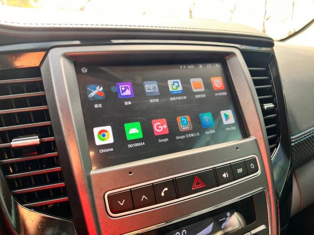 Lancer 1.8 魅力型 Apple CarPlay 倒車顯影、定速巡航  Keyless免鑰匙 省心耐用 保養輕鬆  第12張相片