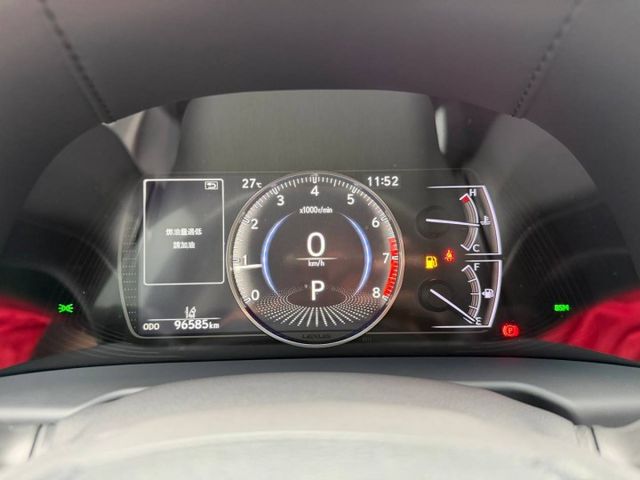 頂級版 不是每台中大型房車，都能同時做到「舒適、體面、耐開、又讓人安心」Lexus ES 正是許多業務主管的選擇  第14張相片