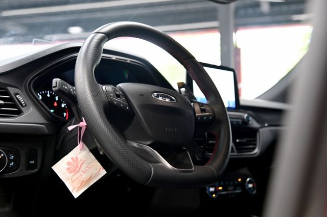 Lommel賽道版 CoPilot360 Level 2跟車 超低里程僅4萬 原廠保養 CarPlay #全額貸#原鈑件  第11張相片
