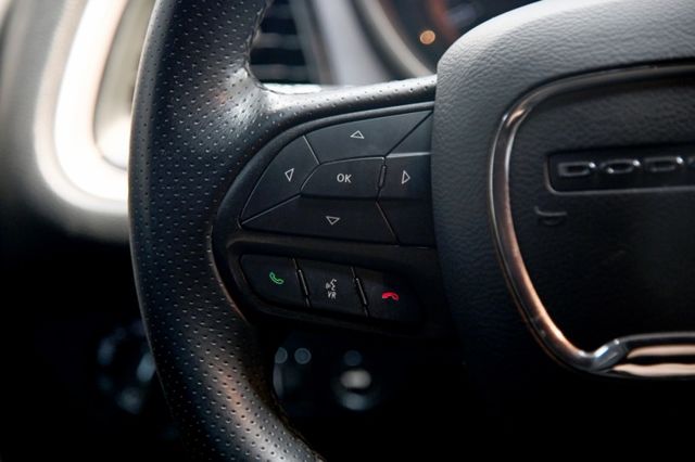 全網最大肌肉車販售 黑化套件!! 20吋PLUS版鋁圈 CarPlay 天使光圈 超經典 #未領牌 #新車利率  第14張相片