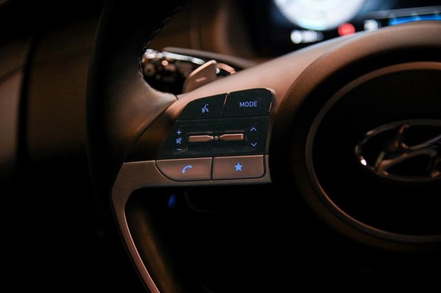 韓系熱賣SUV~新古車僅跑一萬原廠保固中~LV2全速域跟車+車道置中+數位儀表+手機投影+倒車顯影~買新車不如買這台!  第14張相片