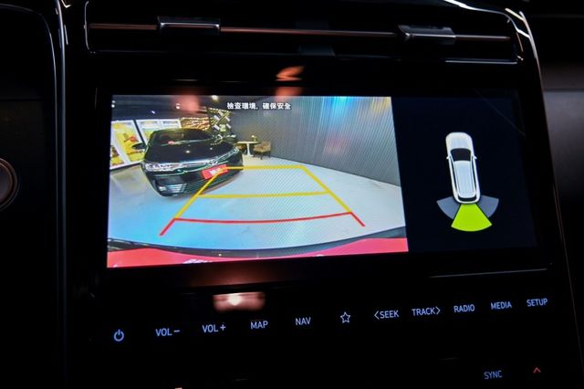 韓系熱賣SUV~新古車僅跑一萬原廠保固中~LV2全速域跟車+車道置中+數位儀表+手機投影+倒車顯影~買新車不如買這台!  第19張相片
