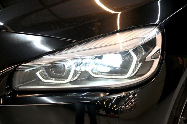 與新車百萬價差輕鬆入主BMW～小改款~升級SPORTline套件+17鋁圈＋雙前電動椅＋倒車顯影＋電尾門～滿滿配備快搶購  第7張相片