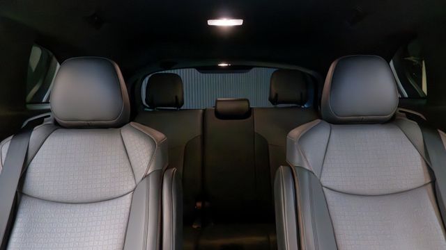 家庭移動城堡XSE運動版~跑6萬定期保養~TSS主動跟車+車偏輔助+360環景+足踢側滑門電尾門+升級高階主機配滿~快搶  第9張相片