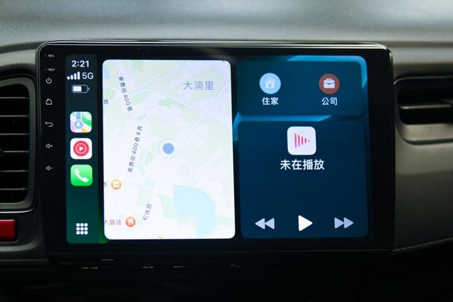 年度熱銷跨界休旅~全車包膜+4條新胎+全新安卓機無線手機投影+倒車顯影+定速巡航+電折後視鏡~認證車全鈑件還有保固~快搶  第20張相片