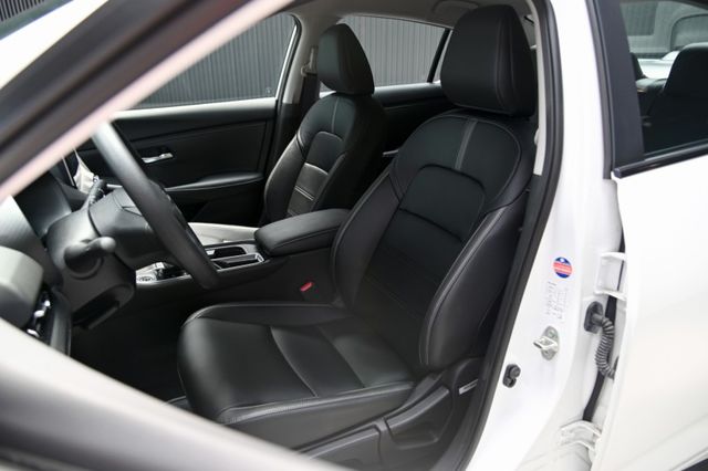 省差價就這台了~全新未使用 僅走15公里新車保固中~ACC自動跟車+360環景+CARPLAY+I-KEY+主動煞停~  第11張相片