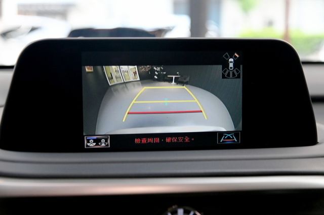 日系進口休旅指標~僅跑4萬原廠保養紀錄工單均在~LSS跟車+360環景+雙前通風椅附記憶功能+電尾門+手機投影~大滿配~  第19張相片