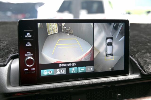 超新落地車最頂P版~只跑3千新車保固中~全景天窗+LV2跟車+360環景+專屬空力套件+車側踏板+無線手機投影~滿配快搶  第17張相片