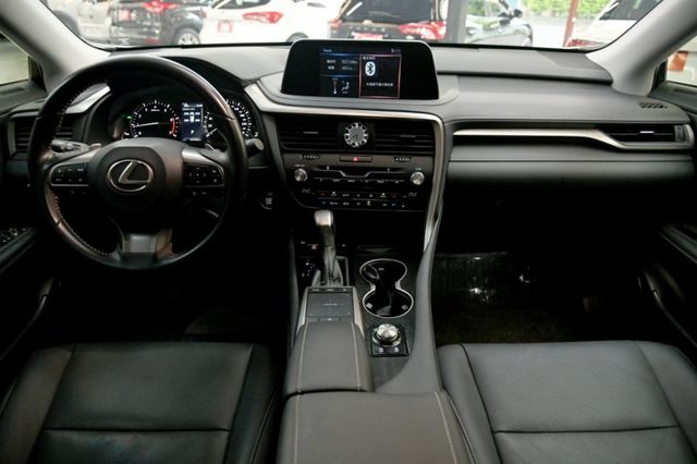 原裝進口極美車況~原廠紀錄新車保固中僅走4萬~主動跟車+車偏輔助+倒車顯影+手機投影+QI充電+電尾門~認證原鈑速洽預約  第16張相片
