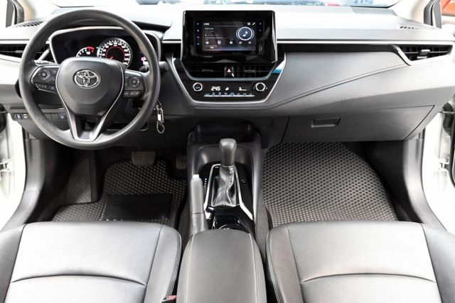 銷售冠軍家庭房車~原廠紀錄 超低里程僅4萬~ACC跟車+車道偏移警示+倒車顯影+循跡防滑+胎壓偵測+藍芽音樂~全台保固~  第6張相片