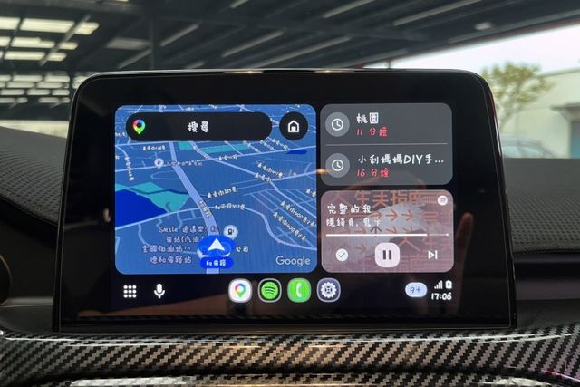 賣一台少一台同級主動安全最滿~原廠3+3保固中僅跑4萬~ACC跟車+360環景+車道維持輔助+電動座椅+加裝尾翼+前大包  第13張相片