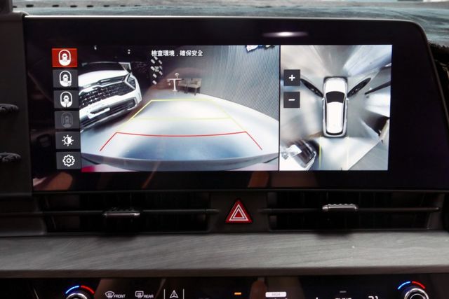 最頂規X-LINE AWD~超低里程只走5千新車保固原廠紀錄~跟新車只有差價買到賺到~加裝原廠行李架+加裝雙側踏板~超香  第13張相片