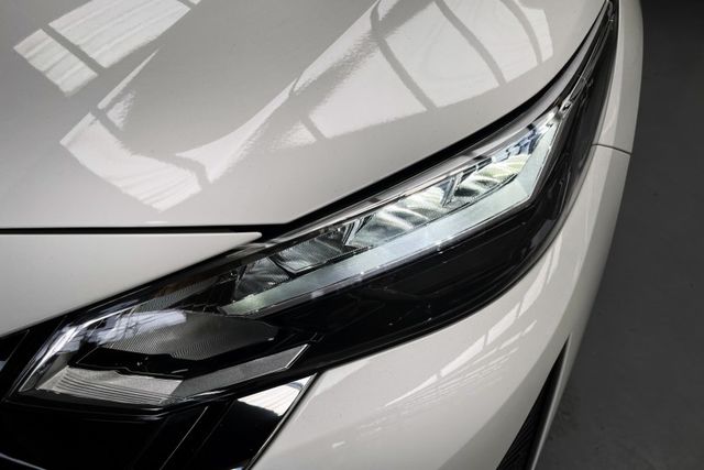 沒看錯就這麼新TWO-TONE雙色~就只跑9千公里原廠紀錄新車保固中~ACC跟車+360環景+車偏警示+CARPLAY~  第20張相片