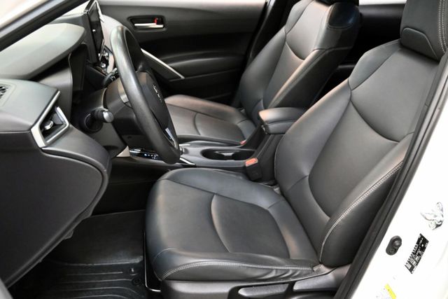 CC也可以很帥~定期保養認證原鈑件~升級鋁圈.降避震.升級前保+ACC自動跟車+車偏警示+倒車顯影+行車紀錄器+胎壓偵測  第10張相片