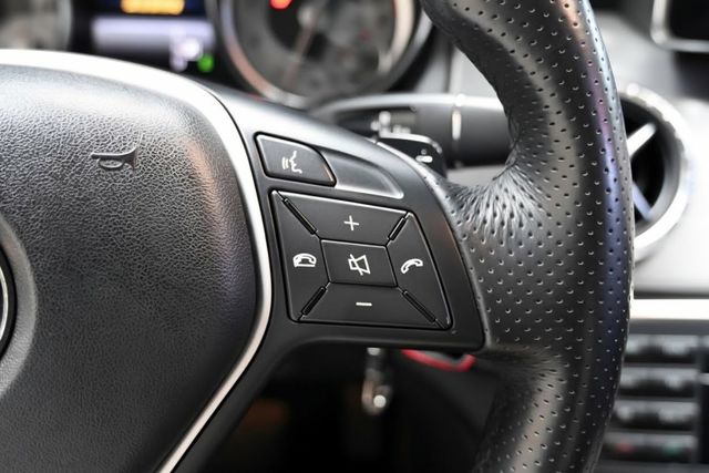 免50輕鬆入主豪華房車4MATIC~升級45前保+全景天窗+HK環繞音響+雙前電動椅附加熱+盲點偵測+定速巡航+胎壓偵測  第9張相片