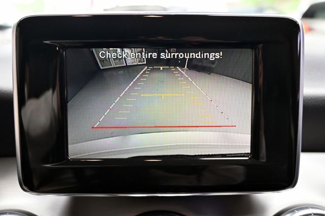 免50輕鬆入主豪華房車4MATIC~升級45前保+全景天窗+HK環繞音響+雙前電動椅附加熱+盲點偵測+定速巡航+胎壓偵測  第12張相片