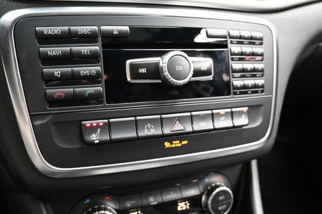 免50輕鬆入主豪華房車4MATIC~升級45前保+全景天窗+HK環繞音響+雙前電動椅附加熱+盲點偵測+定速巡航+胎壓偵測  第14張相片