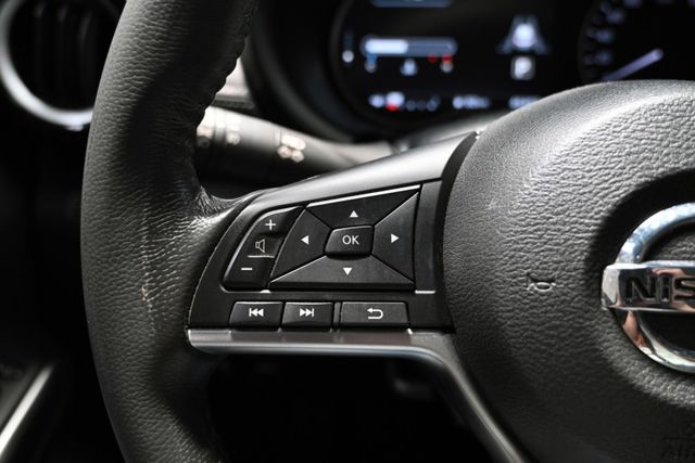 KICKS  第8張相片