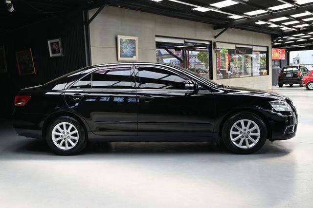 超低里程僅跑8萬~定期保養第三方認證~倒車顯影+無線CARPLAY+衛星導航+電折後視鏡+行車紀錄器+雙區恆溫+偵測雷達  第3張相片