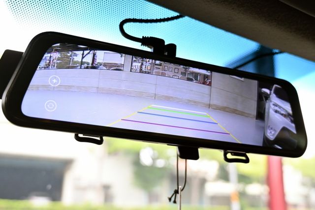 超低里程僅跑8萬~定期保養第三方認證~倒車顯影+無線CARPLAY+衛星導航+電折後視鏡+行車紀錄器+雙區恆溫+偵測雷達  第10張相片