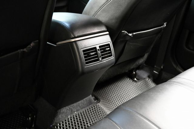 超低里程僅跑8萬~定期保養第三方認證~倒車顯影+無線CARPLAY+衛星導航+電折後視鏡+行車紀錄器+雙區恆溫+偵測雷達  第18張相片