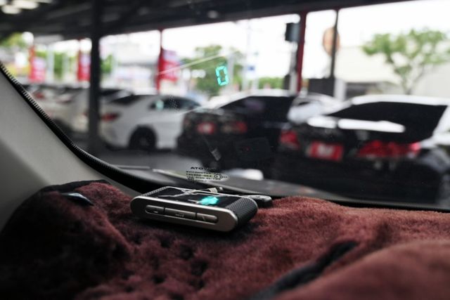 日本原裝進口高CP高妥善~定期保養一年僅跑一萬~定速巡航+倒車顯影+電折後視鏡+抬頭顯示+雙前按摩椅+駕駛座電動調整~  第18張相片