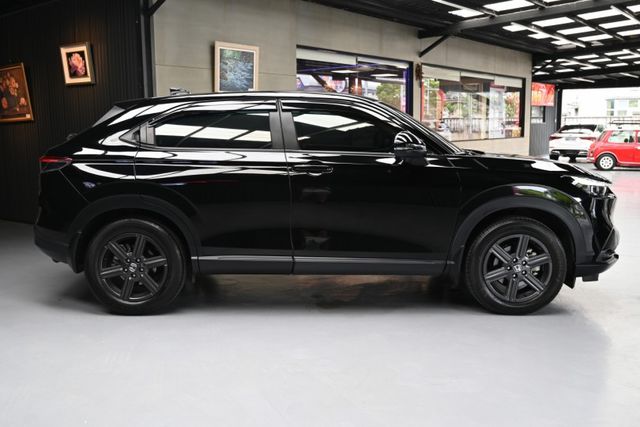 頂規S版家庭SUV首選~定期保養精準里程6萬~ACC自動跟車+加裝360環景+加裝獨立胎壓偵測+全景天窗+電尾門+電動椅  第3張相片