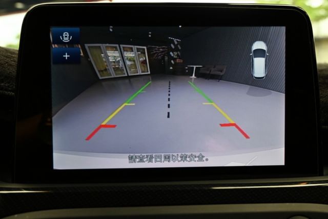 頂規Lomme X~里程6萬定期保養~ACC自動跟車+車道維持輔助+抬頭顯示+B&O環繞音響+倒車顯影+CARPLAY~  第12張相片