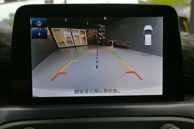 任性啟動你的城市探險~里程4萬公里原廠紀錄~ACC全速域跟車+全彩數位儀表+B&O環繞音響+車道維持輔助+CARPLAY  第12張相片