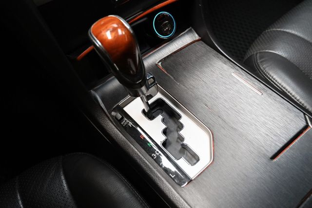 實用代步好車高妥善好養護~定期保養超低里程僅8萬~冷氣耗材已更換+懸吊避震已更換!買到賺到~安卓機+倒車顯影+衛星導航~  第14張相片