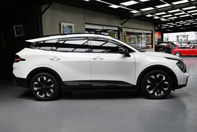 頂規X-line4WD~新車保固至2030里程僅1萬~ACC跟車+HK環繞音響+360環景+雙前加熱通風電動椅 +電尾門  第3張相片