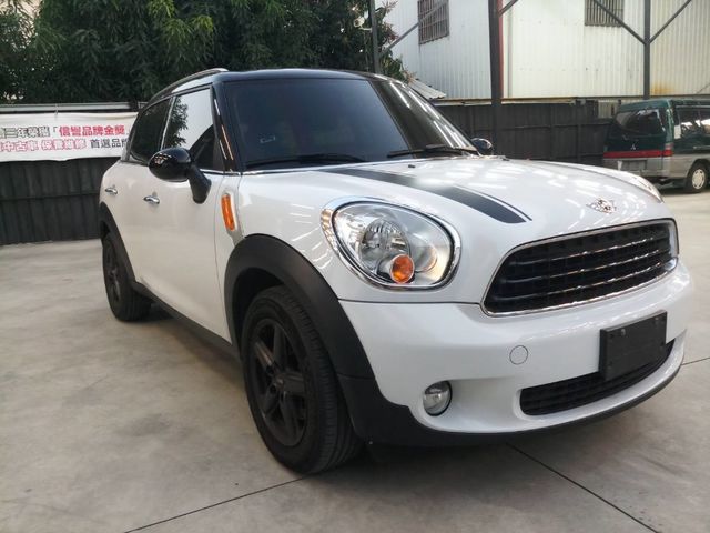 Mini 迷你countryman 鄉巴佬價格為50萬 100萬的價格 Findcar 找車網