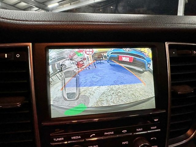 ✅3.0 S版 ✅跑車計時 ✅BOSE音響 ✅電動升降尾翼 ✅電熱通風座椅 ✅倒車顯影 ✅電動天窗  第7張相片