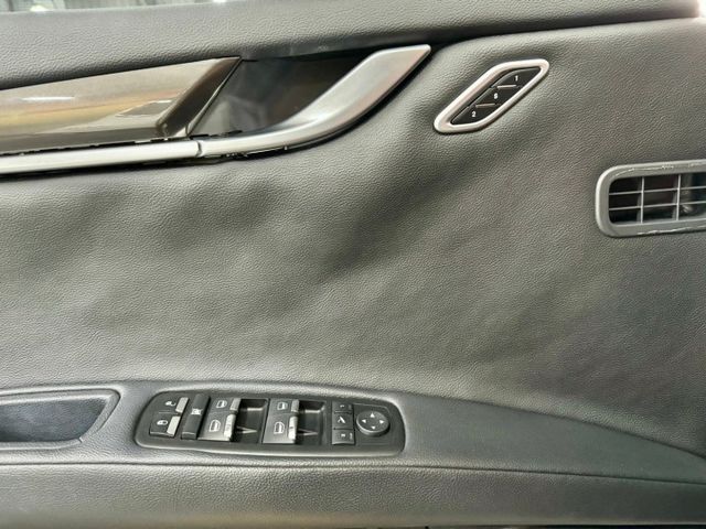 GHIBLI DIESEL ✅僅跑2.4萬公里 ✅定速 ✅倒車顯影 ✅雙區恆溫 ✅電動天窗 ✅電動腰靠 ✅駕駛座記憶座椅  第14張相片