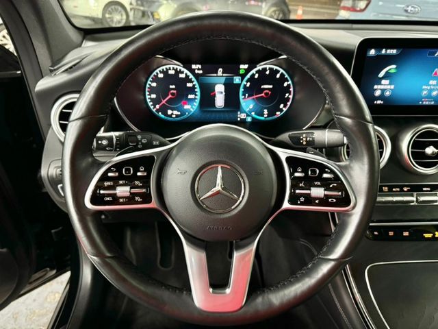 ✅未領牌✅柏林之音✅多光束動態頭燈✅倒車顯影✅全景天窗✅盲點✅雙前記憶加熱座椅✅摸門✅液晶儀表✅無線充電✅電動尾門  第6張相片