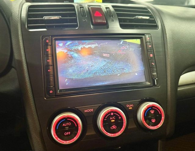 i-s版本 ✅四輪傳動 ✅定速 ✅倒車顯影 ✅數位電視 ✅電動天窗 ✅雙區恆溫 ✅換檔撥片 ✅循跡防滑 ✅雙前坐電熱椅  第9張相片