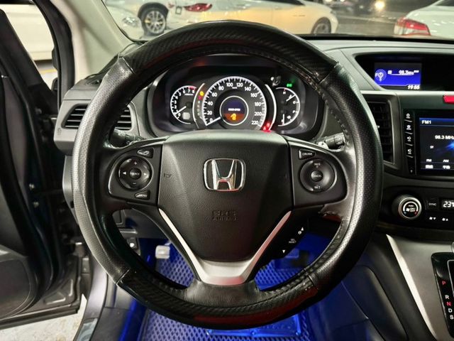 ✅抬頭顯示器✅導航✅換檔撥片✅方向盤快控✅倒車顯影  第6張相片