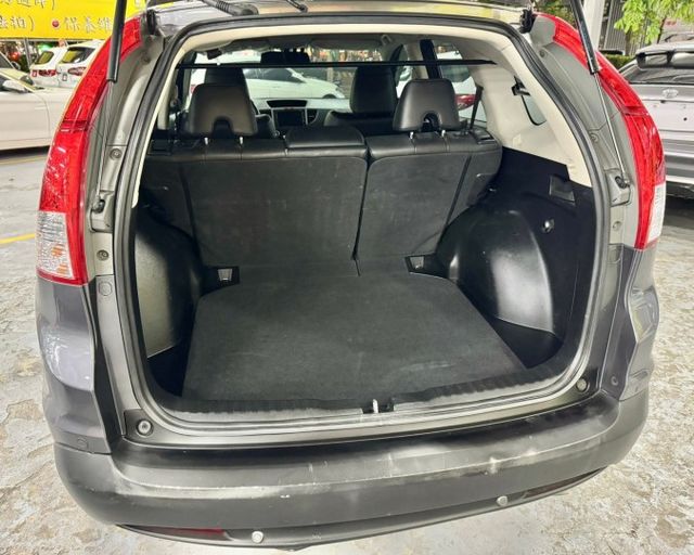 ✅抬頭顯示器✅導航✅換檔撥片✅方向盤快控✅倒車顯影  第15張相片