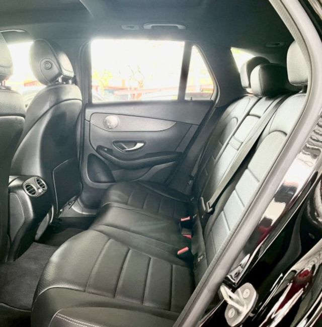 ✅定速✅Apple CarPlay✅倒車顯影✅雙前電動座椅✅柏林之音✅盲點偵測✅天窗✅電動尾門✅雙前加熱座椅  第17張相片
