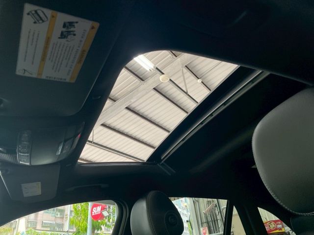 ✅定速✅Apple CarPlay✅倒車顯影✅雙前電動座椅✅柏林之音✅盲點偵測✅天窗✅電動尾門✅雙前加熱座椅  第19張相片