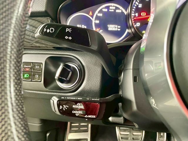 ✅跑車計時套件✅I KEY✅360環景✅全景天窗✅頭枕烙印✅红色安全带✅22寸鋁圈✅卡鉗選色✅四區恆溫  第7張相片