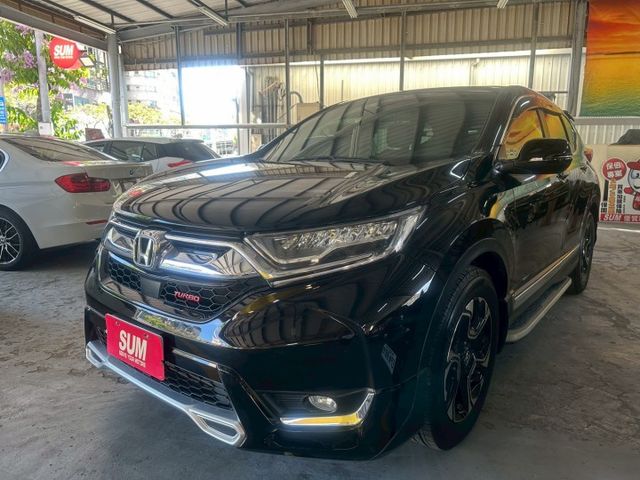 2020年CRV✅方向盤快控✅定速✅換檔撥片✅車道置中✅I KEY✅盲點偵測✅全景天窗✅衛星導航✅倒車顯影✅電動尾門  第1張相片