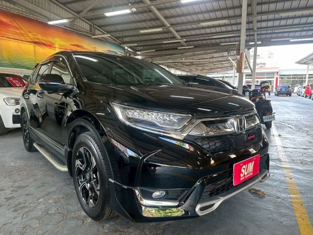 2020年CRV✅方向盤快控✅定速✅換檔撥片✅車道置中✅I KEY✅盲點偵測✅全景天窗✅衛星導航✅倒車顯影✅電動尾門  第2張相片