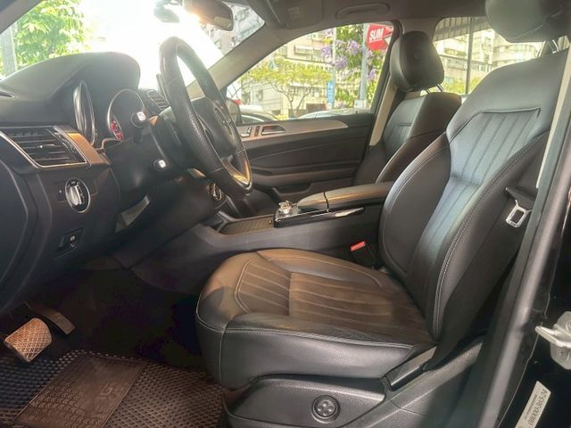 2015年GLE250d✅4WD✅循跡防滑✅恆溫空調✅I KEY✅倒車顯影✅電動後視鏡✅雙前電動座椅✅電動尾門  第11張相片