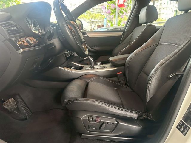 2015年BMW X4✅定速✅I KEY✅恆溫空調✅衛星導航✅倒車顯影✅天窗✅雙前電動座椅✅電動尾門  第14張相片