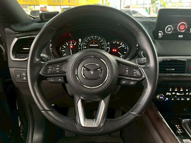 ✅Apple Car Play✅倒車顯影✅360環景✅I KEY✅盲點偵測✅BOSE音響✅天窗✅定速✅雙前電動座椅  第6張相片