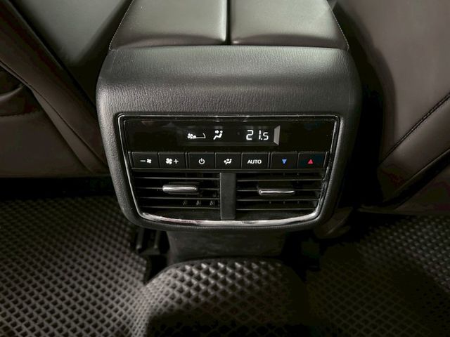 ✅Apple Car Play✅倒車顯影✅360環景✅I KEY✅盲點偵測✅BOSE音響✅天窗✅定速✅雙前電動座椅  第16張相片