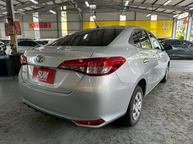 ✅倒車顯影✅電折後視鏡✅AppleCarPlay✅循跡防滑  第3張相片